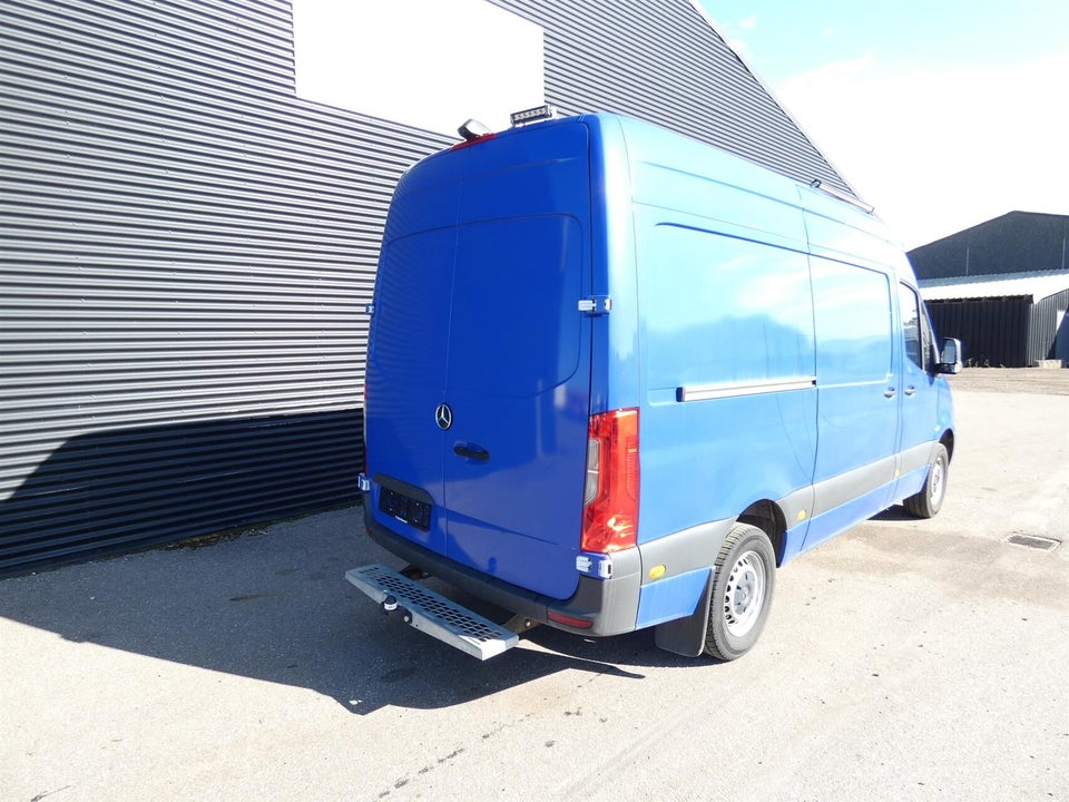 Mercedes Sprinter 317 2,0 CDi A2 Kassevogn aut. RWD