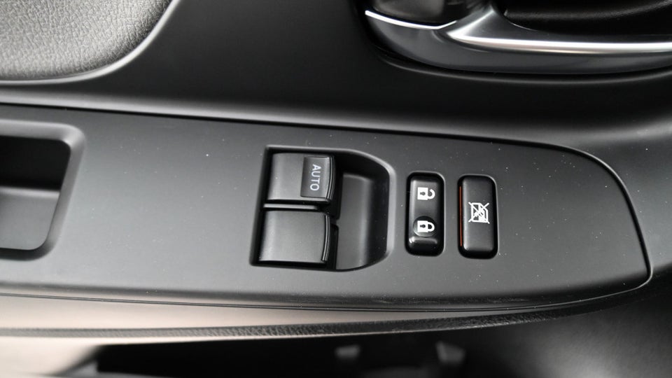 Volvo EX30 Extended Range Plus 5d