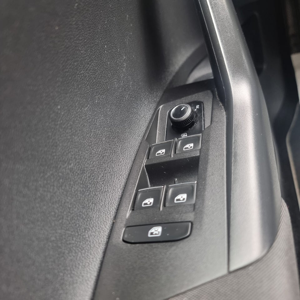 VW Polo 1,6 TDi 95 Highline DSG 5d