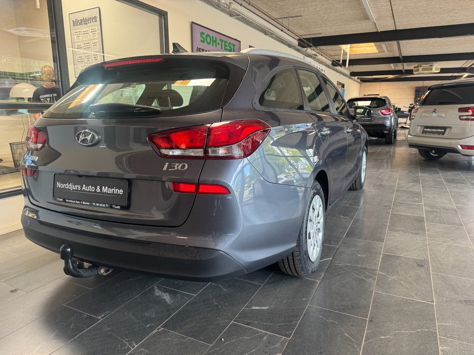 Hyundai i30 1,0 T-GDi Life stc. 5d
