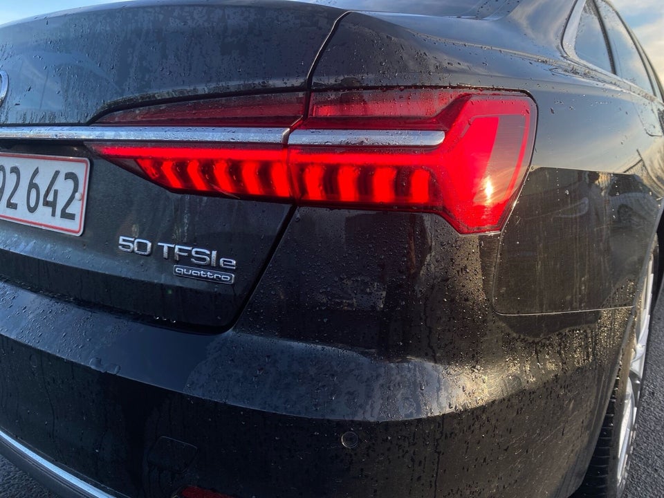 Audi A6 50 TFSi e Sport quattro S-tr. 4d