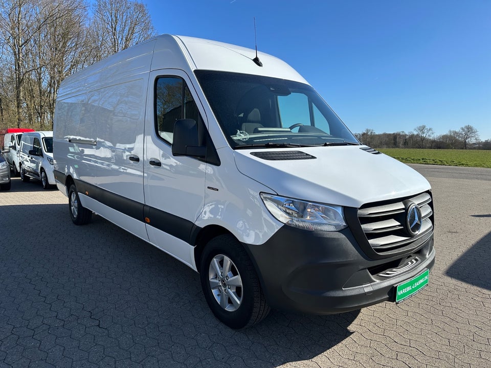 Mercedes eSprinter 414 113 A3 Kassevogn SELECT