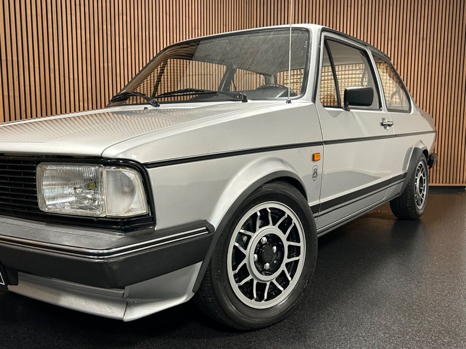 VW Jetta 1,3 2d