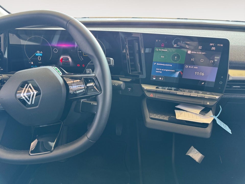 Renault Megane E-Tech 40 Equilibre 5d