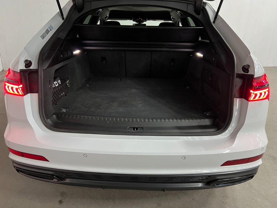 Audi A6 55 TFSi e S-line Avant quattro S-tr. 5d