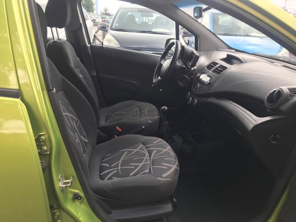 Chevrolet Spark 1,0 LT 5d