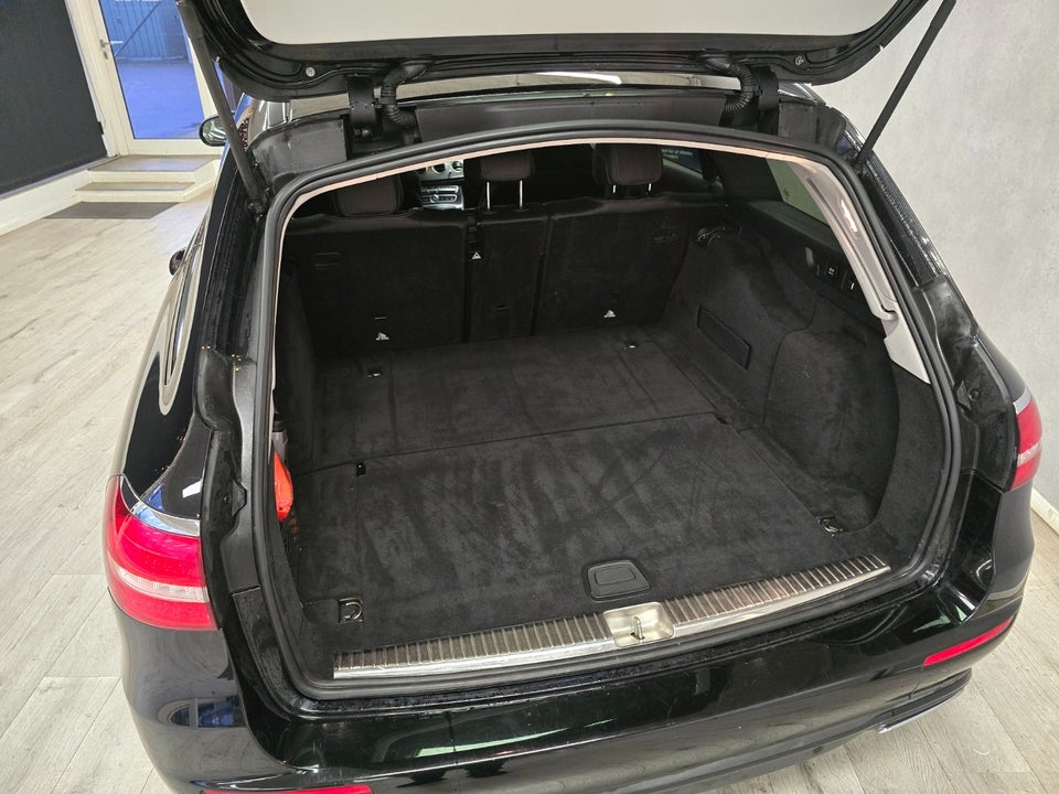 Mercedes E220 d 2,0 Avantgarde stc. aut. 5d