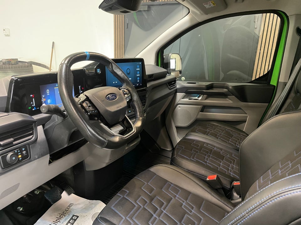 Ford Transit Custom 300 L2 2,0 EcoBlue MS-RT aut.