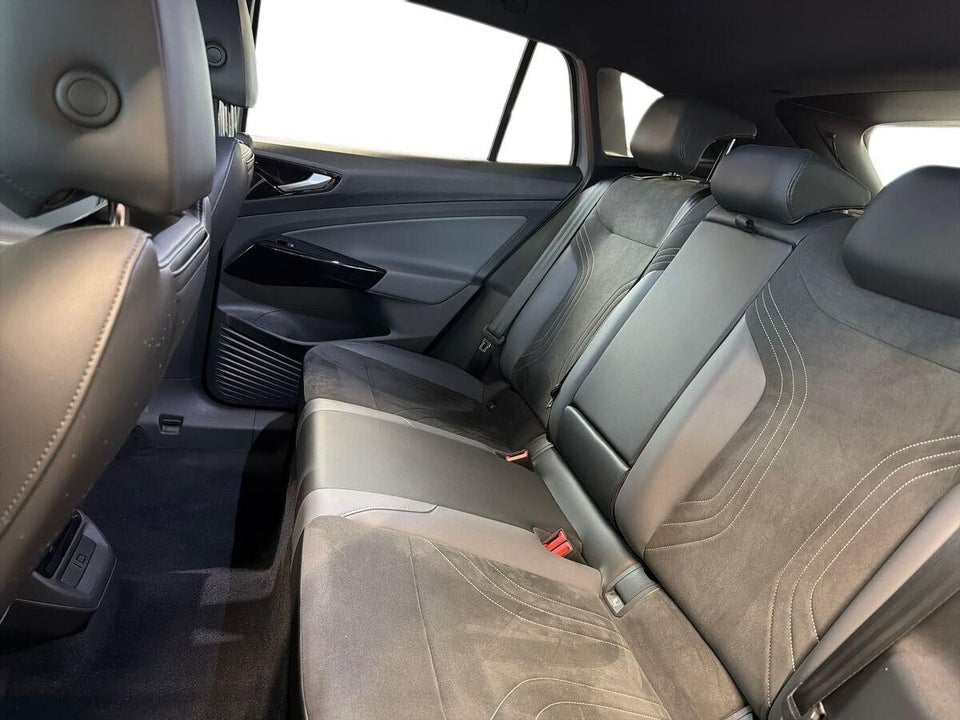VW ID.4 77 Pro 5d