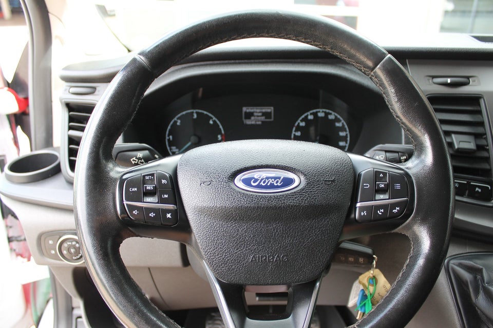 Ford Transit Custom 300L 2,0 TDCi 130 Trend