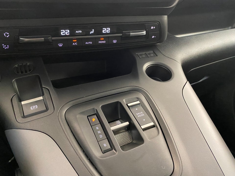 Toyota ProAce City Verso 50 Medium Family 5d