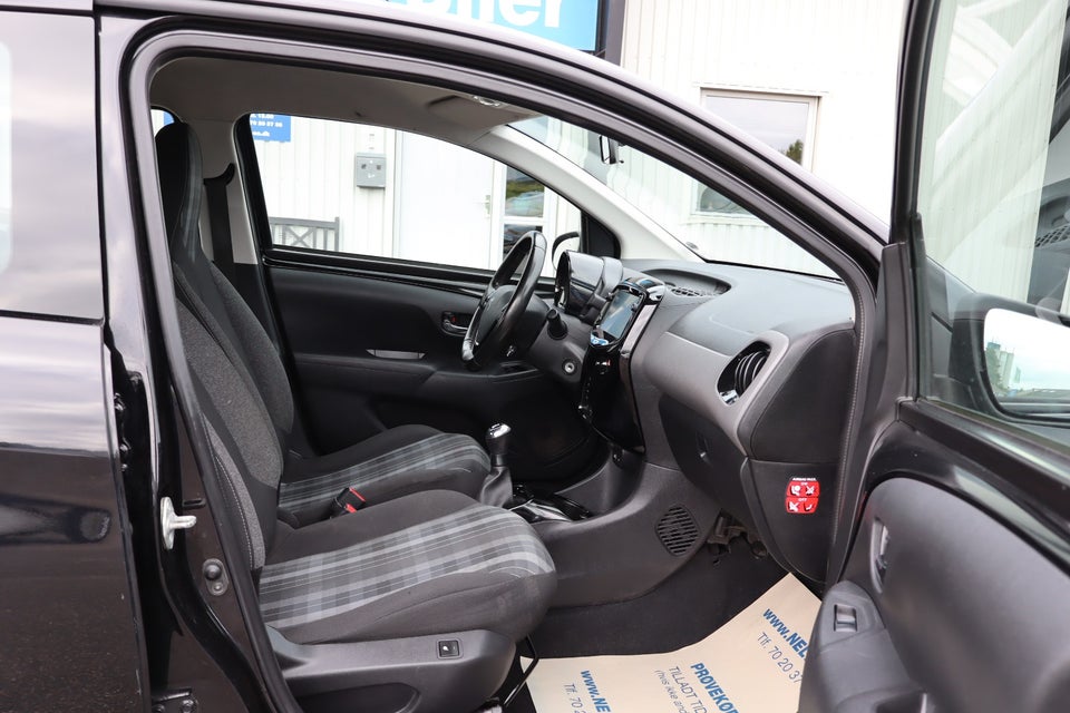 Peugeot 108 1,0 e-VTi 72 Allure+ 5d