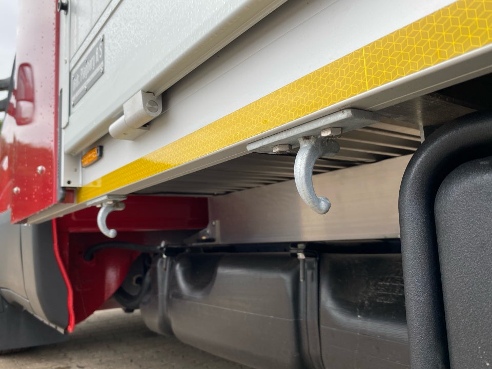 Iveco Daily 2,3 35S14 12m³ Van