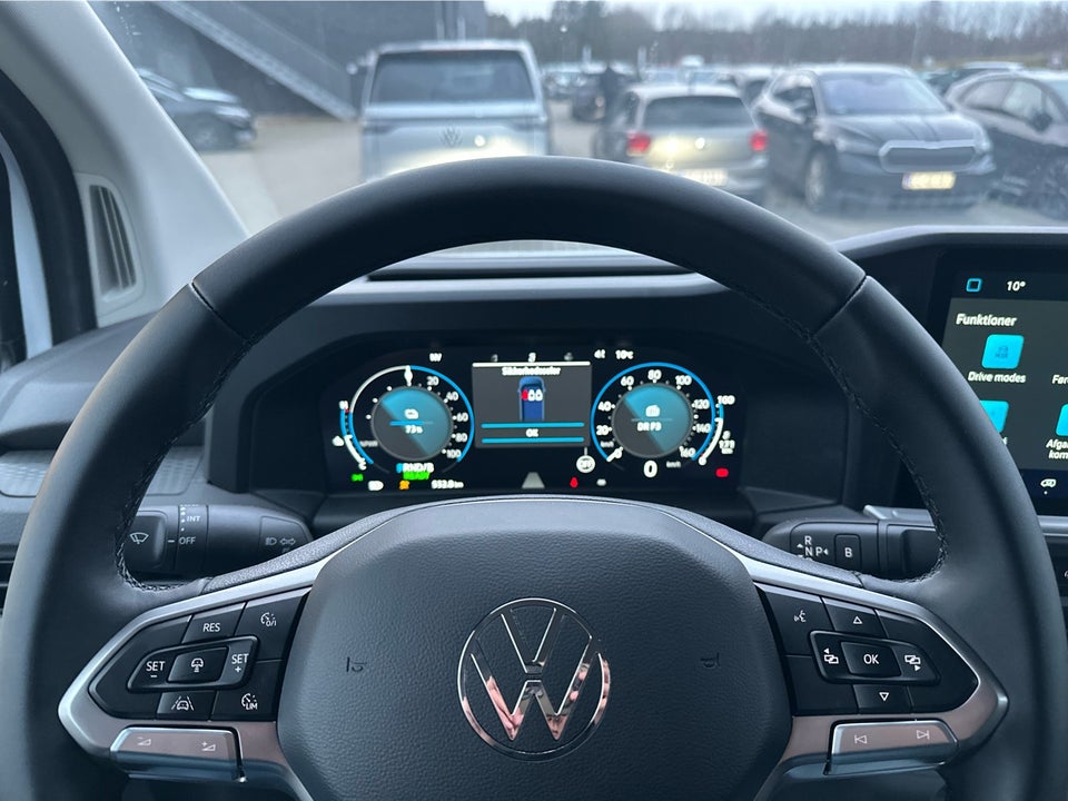 VW Transporter 2,0 TDi 150 Comfort Kassevogn aut. LWB