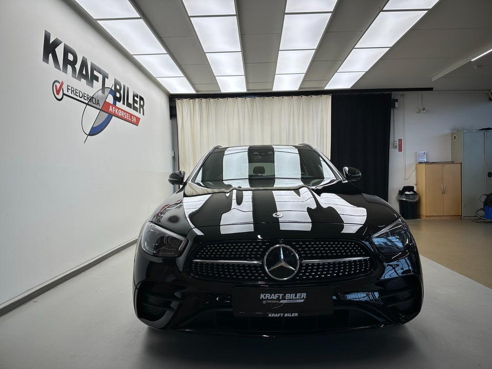 Mercedes E300 de 2,0 AMG Line stc. aut. 5d