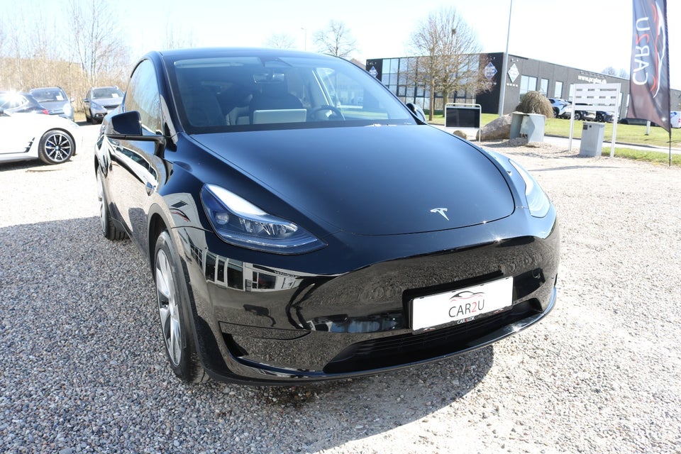Tesla Model Y RWD 5d