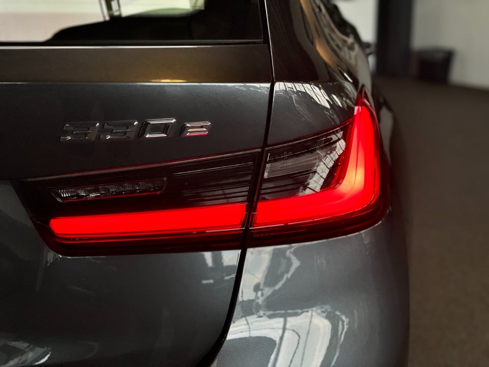 BMW 330e 2,0 Touring Sport Line aut. 5d