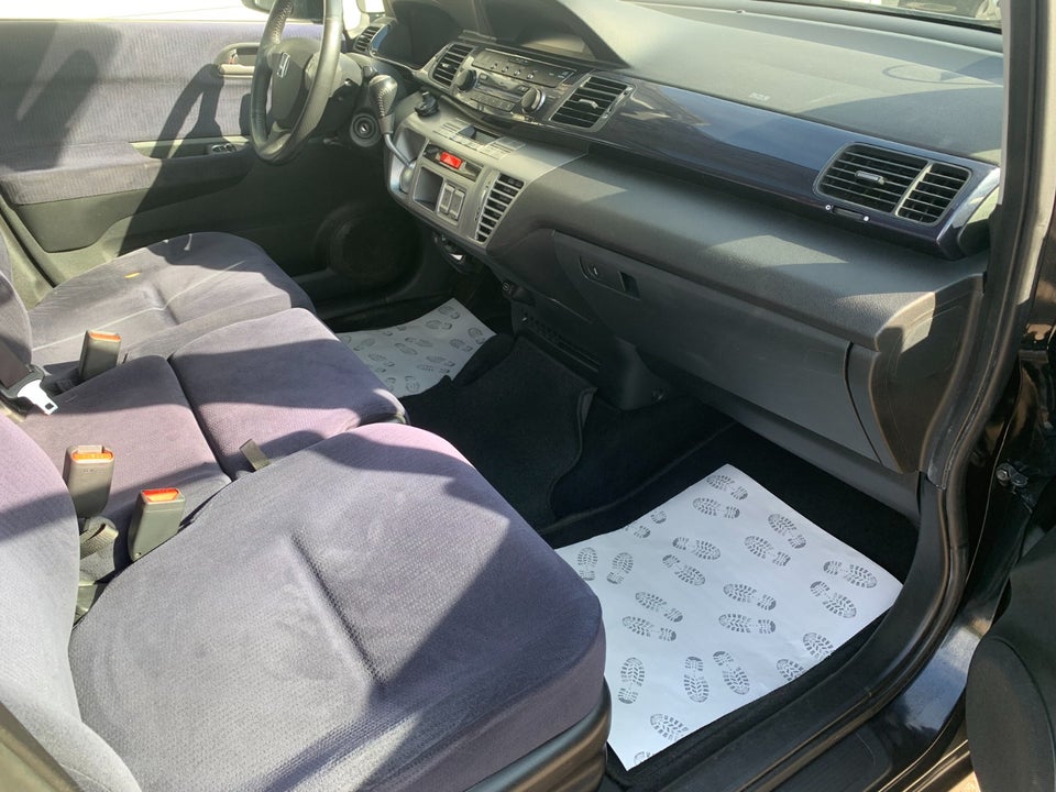 Honda FR-V 1,8 Executive 5d