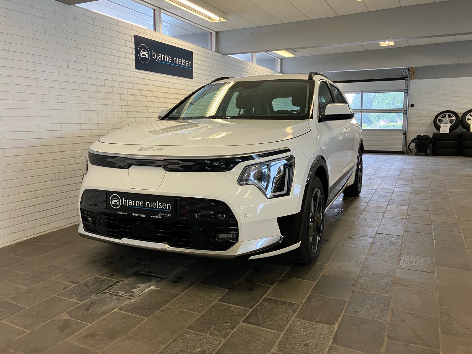 Kia Niro 64 EV Prestige 5d