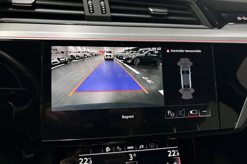 Audi Q8 e-tron 55 S-line Sportback quattro 5d