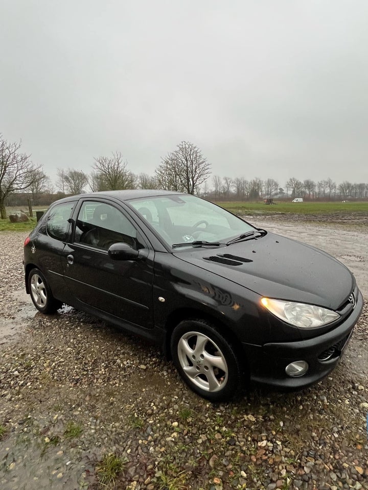 Peugeot 206 1,6 S16 3d