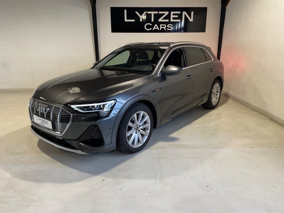 Audi e-tron 55 S-line quattro 5d