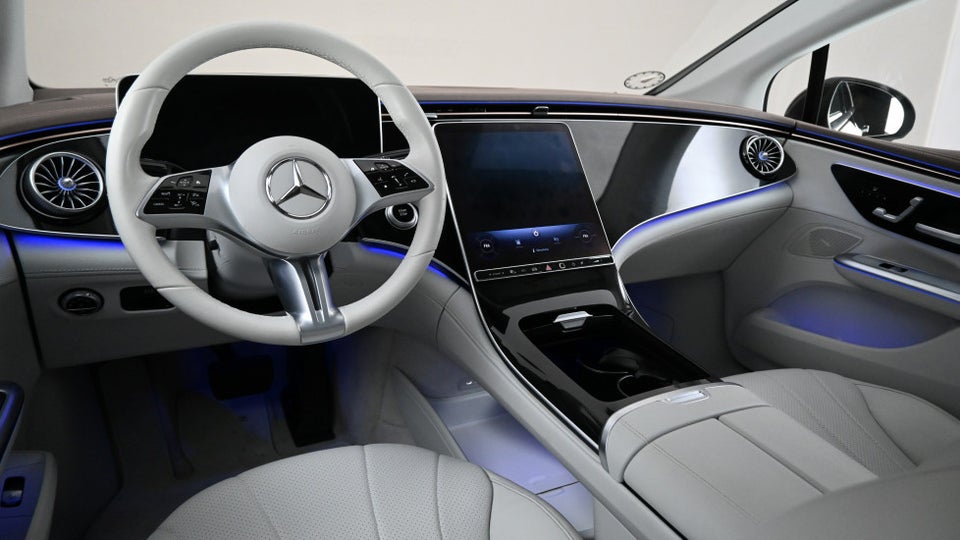 Mercedes EQE350+ 4d