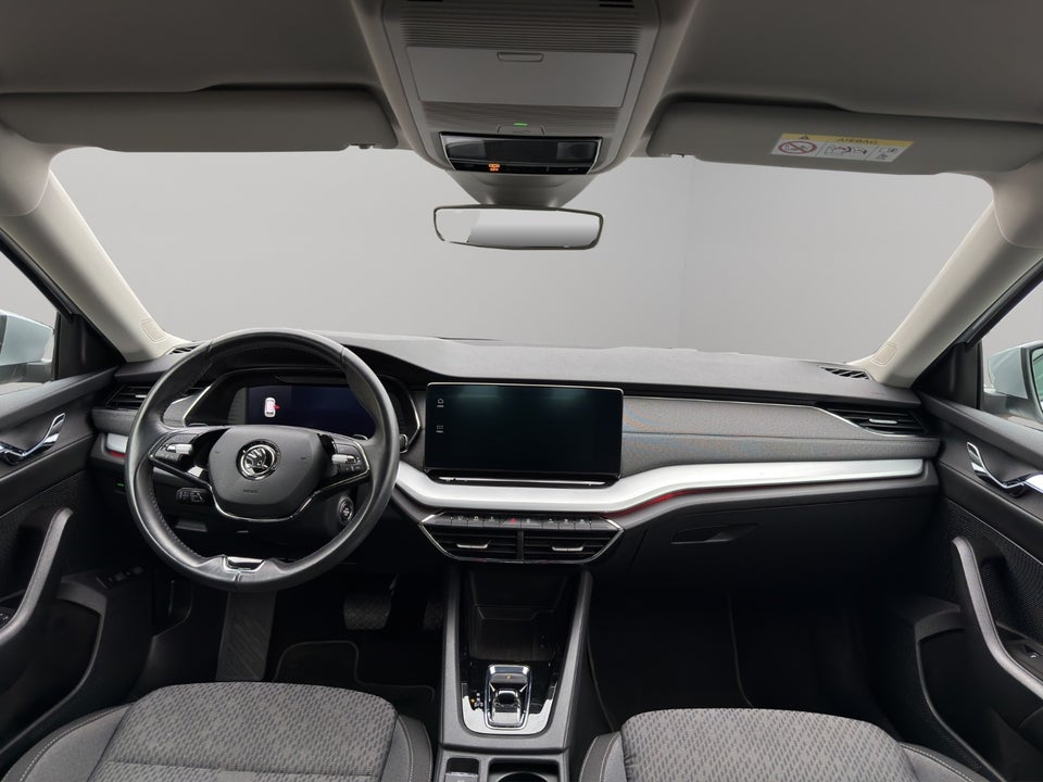 Skoda Octavia 1,4 TSi iV Plus Combi DSG 5d