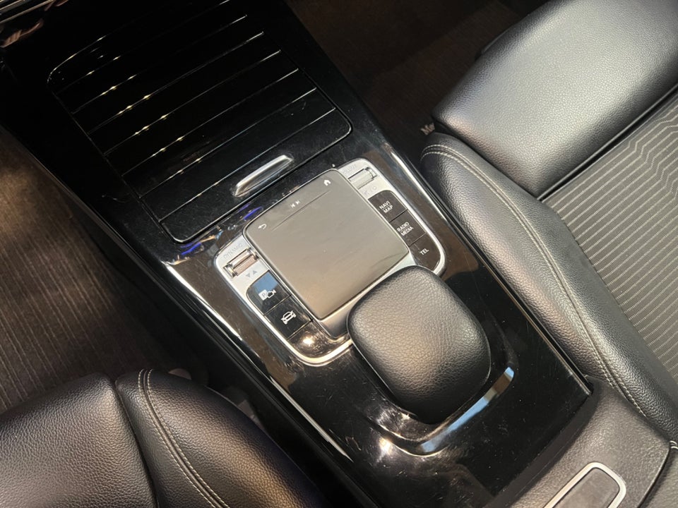 Mercedes A180 d 1,5 Business Progressive Line aut. 5d