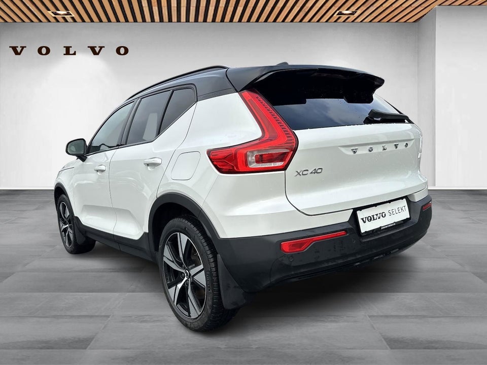 Volvo XC40 P8 ReCharge Twin Pro 5d