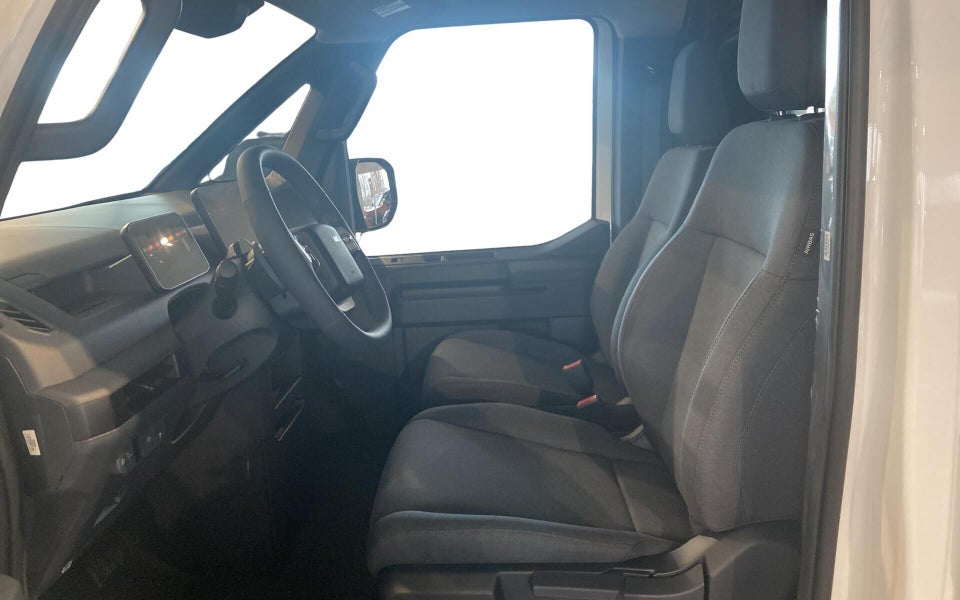 Kia PV5 71 Cargo L2H1 Long Range Work Pro