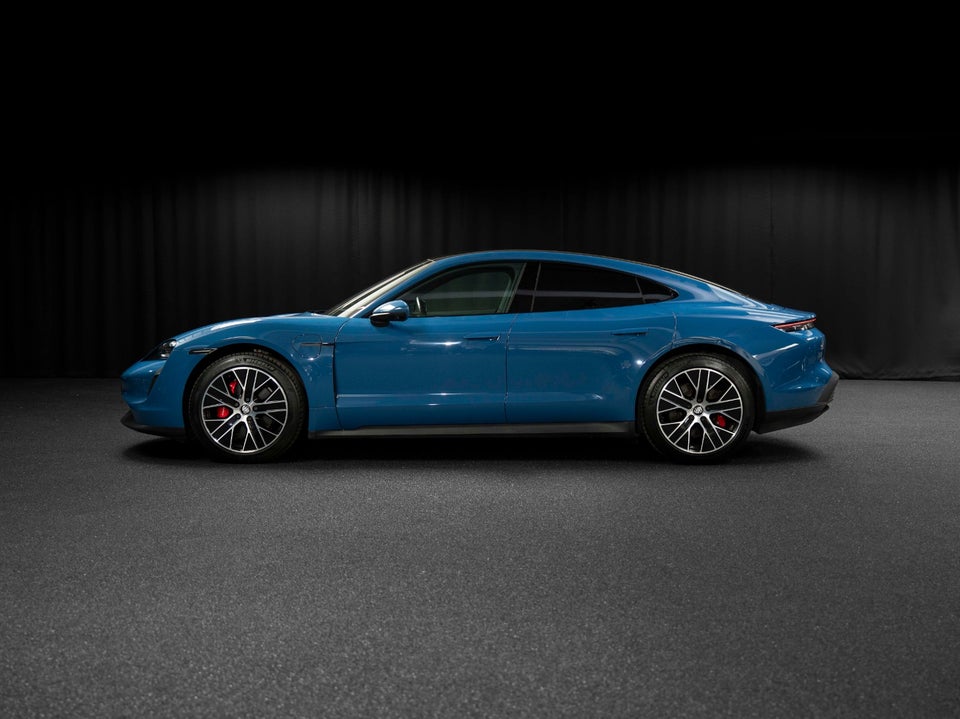 Porsche Taycan 4S Performance+ 4d