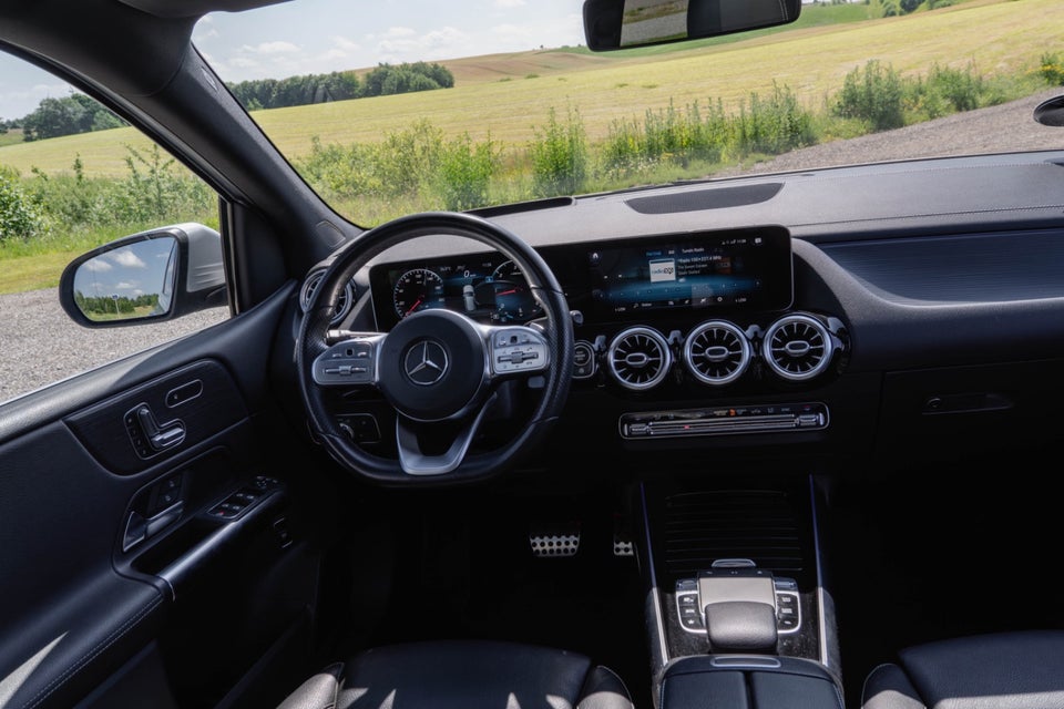 Mercedes B220 d 2,0 AMG Line aut. 5d