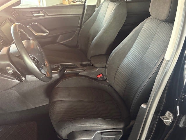 Peugeot 308 1,6 BlueHDi 120 Style 5d