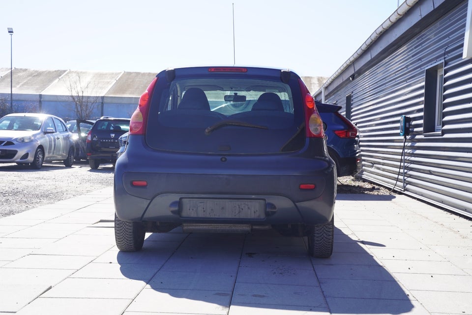 Peugeot 107 1,0  5d