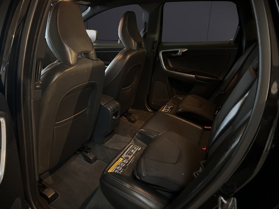 Volvo XC60 2,0 D4 190 Momentum aut. 5d