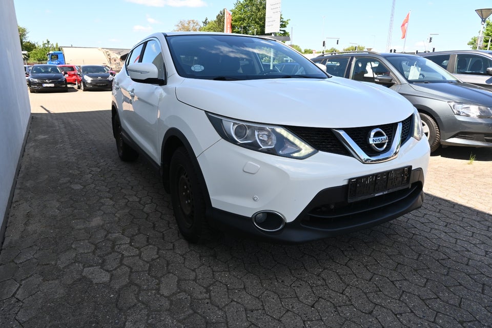 Nissan Qashqai 1,2 Dig-T 115 Visia 5d