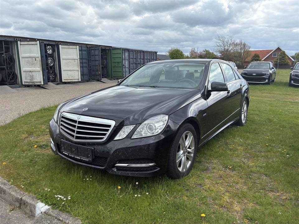 Mercedes E220 2,2 CDi BE 4d