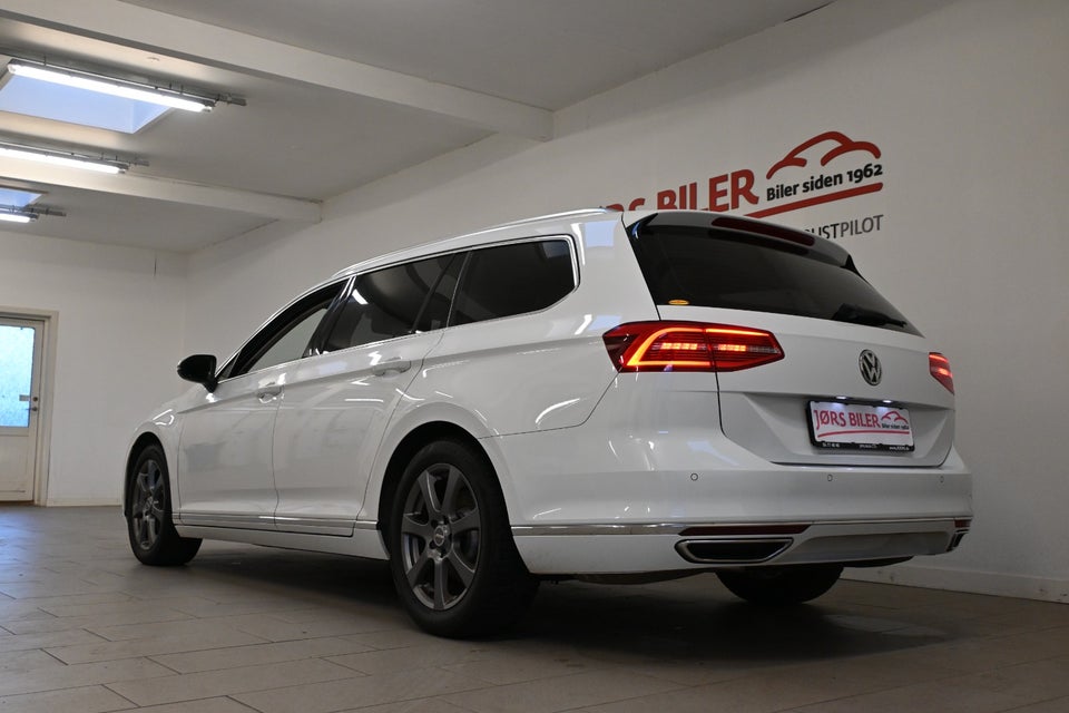 VW Passat 2,0 TSi 220 Highline Variant DSG 5d