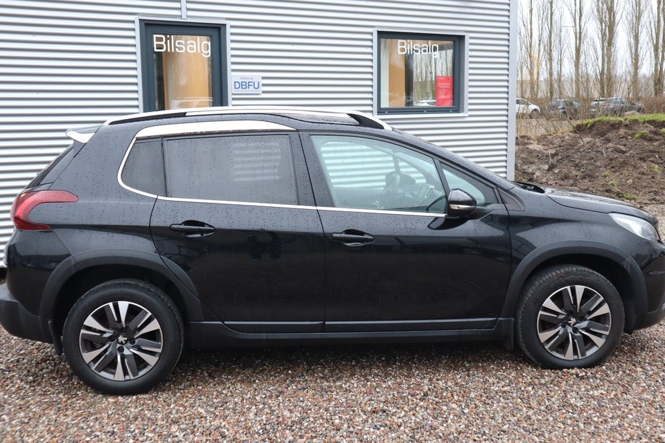 Peugeot 2008 1,2 e-THP 110 Desire Sky EAT6 5d