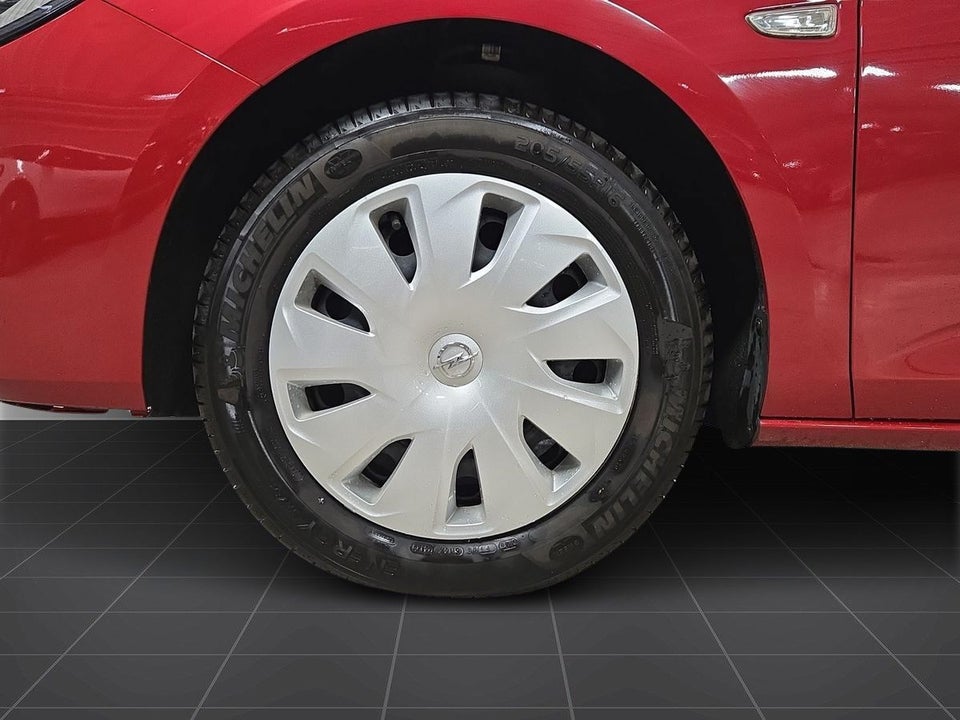 Opel Astra 1,2 T 110 Edition+ Sports Tourer 5d