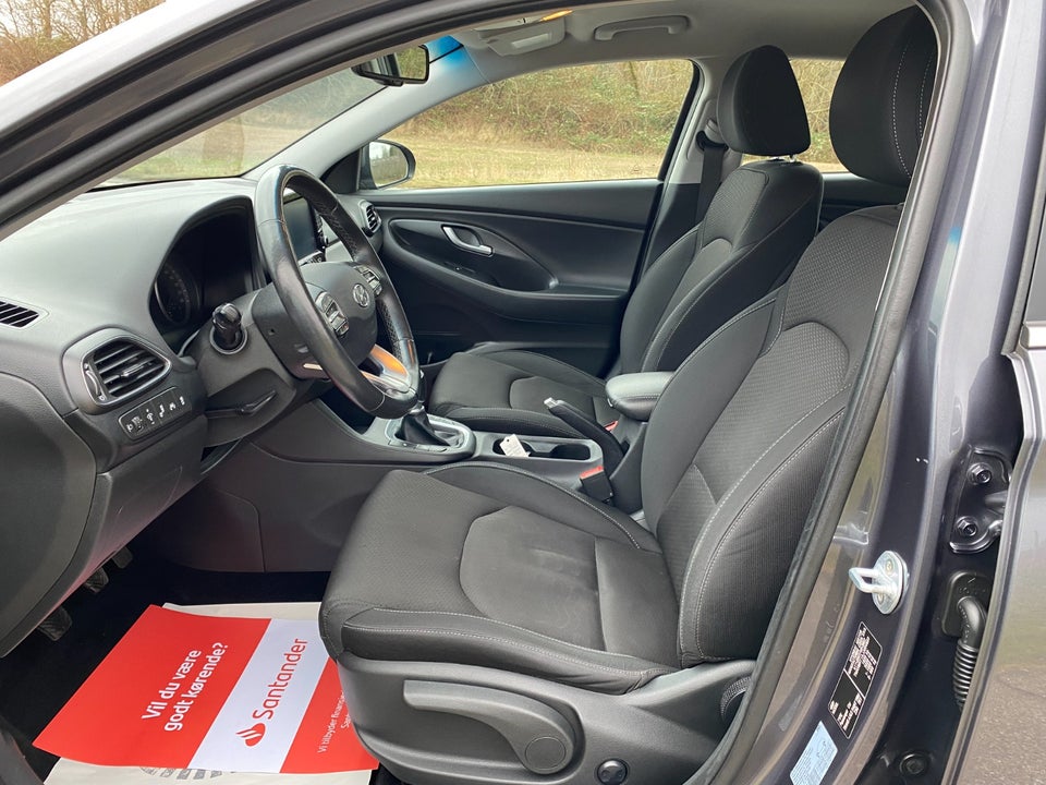 Hyundai i30 1,0 T-GDi Premium Fastback 5d