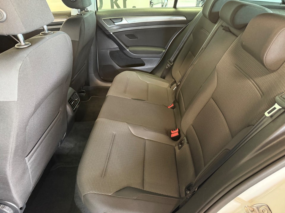 VW e-Golf VII Comfortline 5d