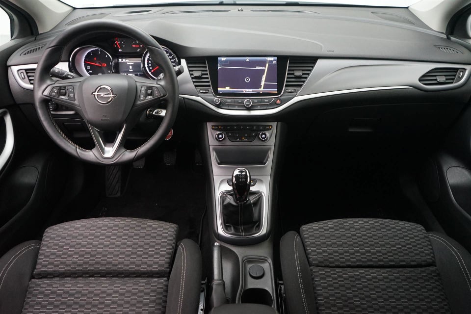 Opel Astra 1,6 CDTi 136 Enjoy 5d