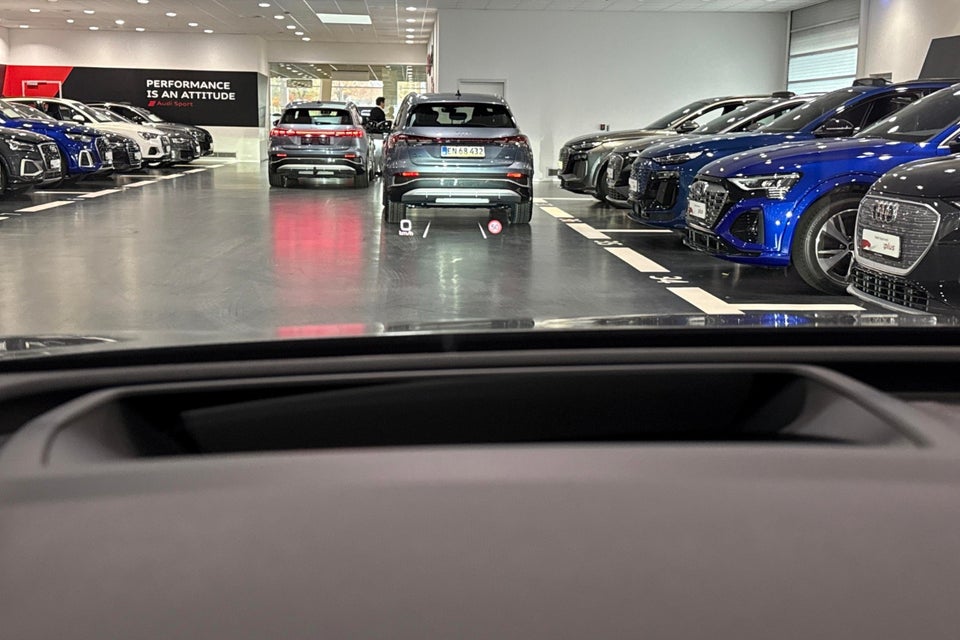 Audi Q4 e-tron 40 Attitude S-line 5d