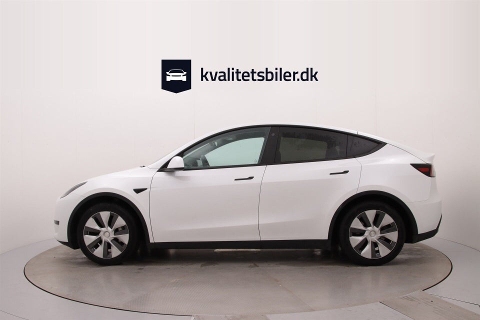 Tesla Model Y RWD 5d