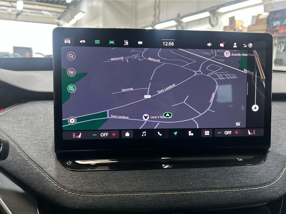 Skoda Elroq 85 iV Loft 5d