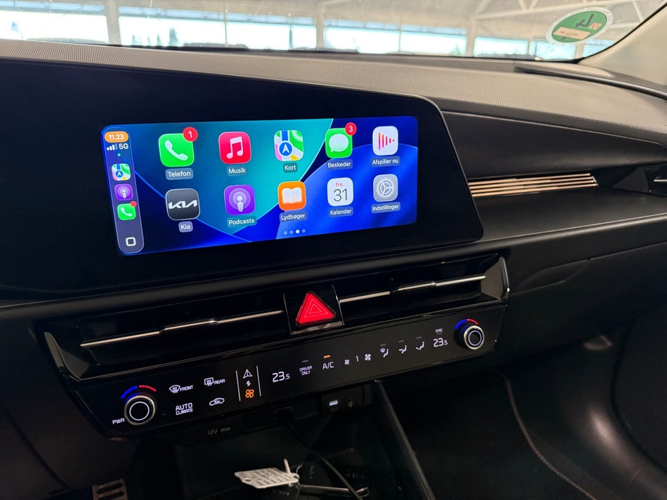 Kia Niro 64 EV Upgrade 5d