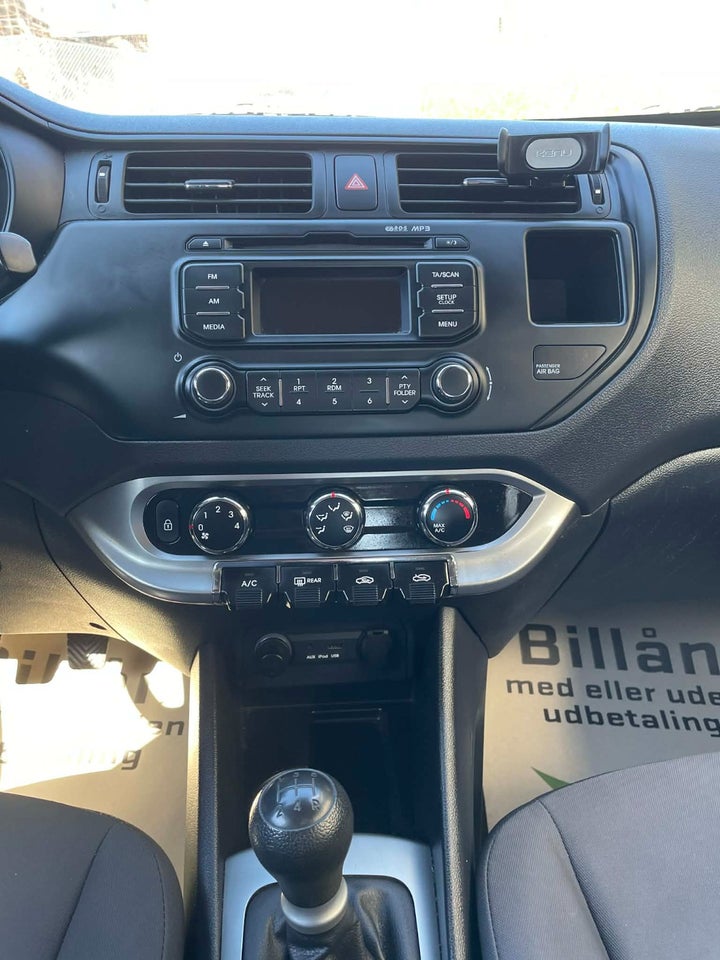 Kia Rio 1,2 CVVT Concept 5d