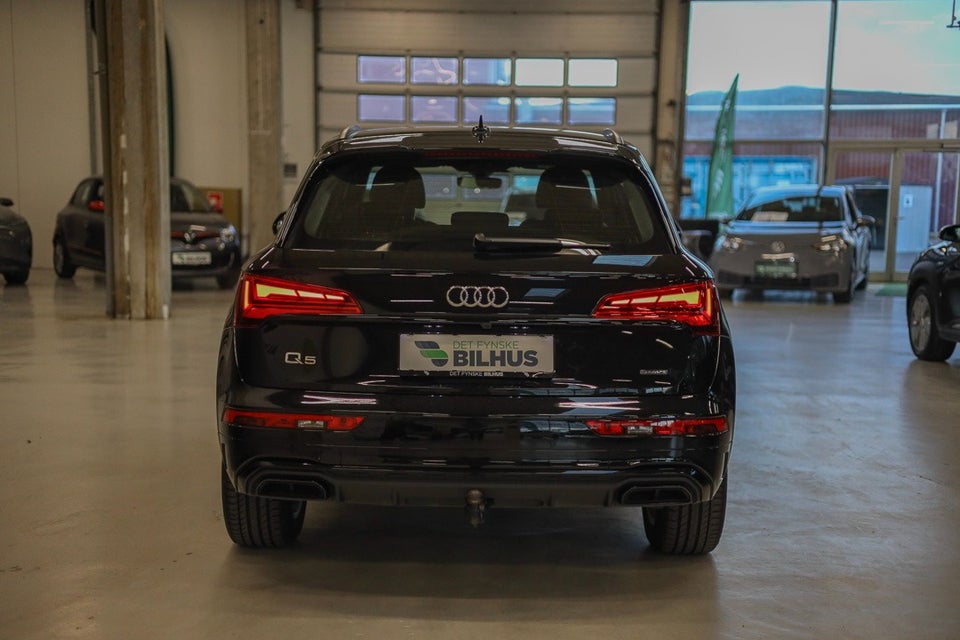 Audi Q5 50 TFSi e S-line quattro S-tr. 5d